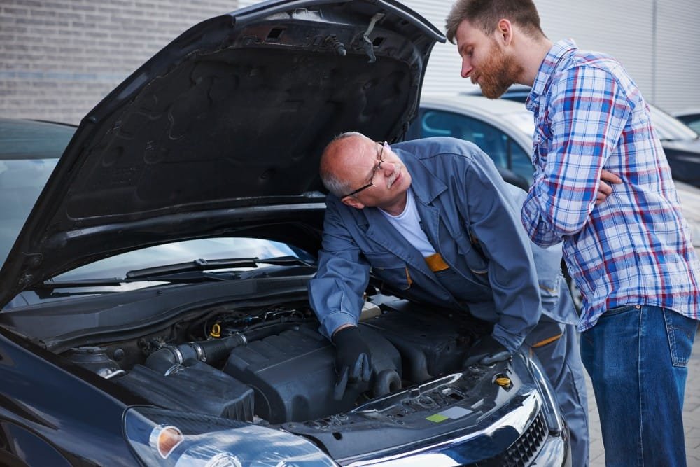Why Regular Car AC Maintenance is Crucial in Abu Dhabi's Heat