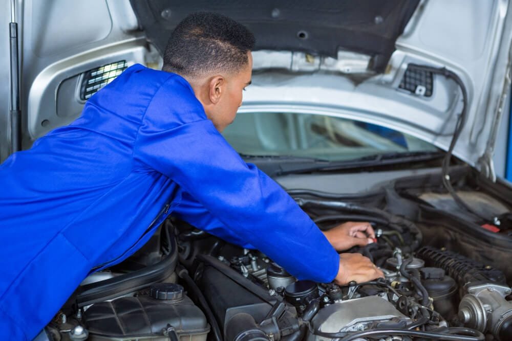 Drums Auto Service - How to Extend the Life of Your Automatic Transmission – Get an Advice 2 Best-reviewed Automatic Transmission Repair In Abu Dhabi